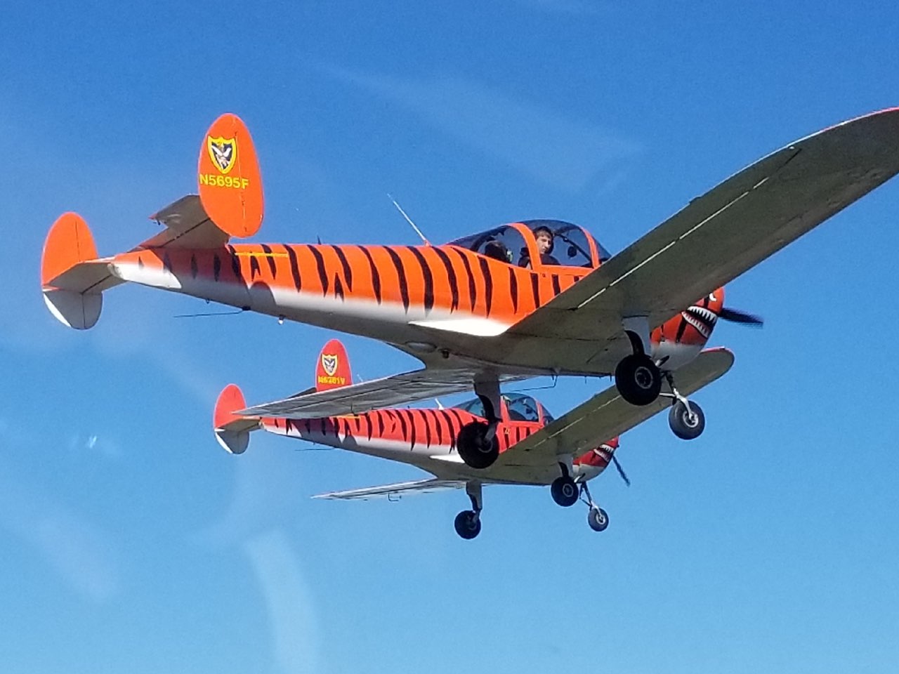 Three-Ship Formation
